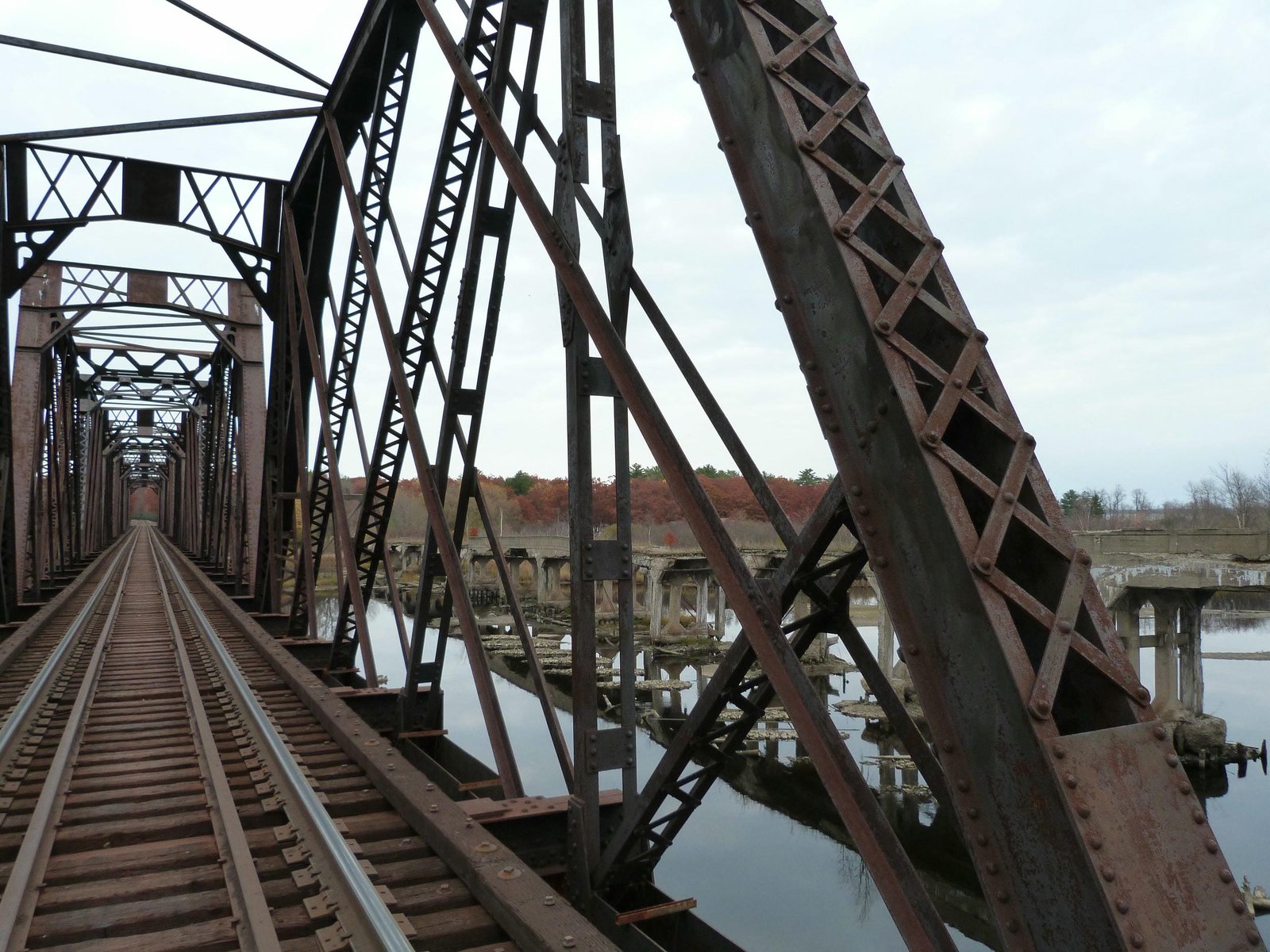 Truss web details.  Photo credit: Nathan Holth (Historicbridges.org); used with permission.